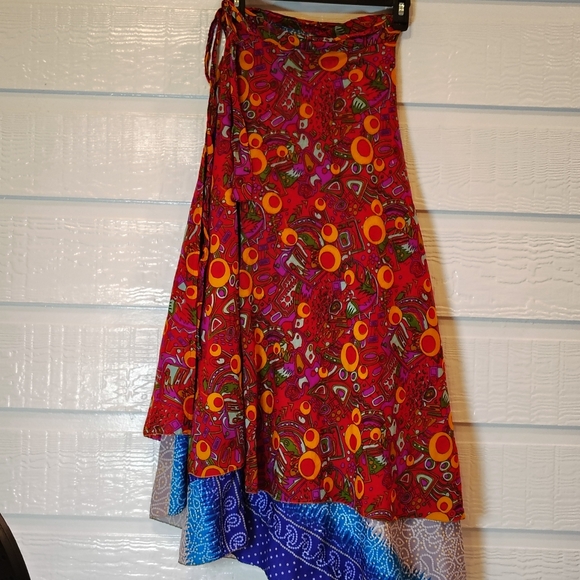 Women's M/L 100% Silk Wrap Skirt Boho Gypsy Hippie Whimsical 90s  Multicolor - Picture 1 of 10